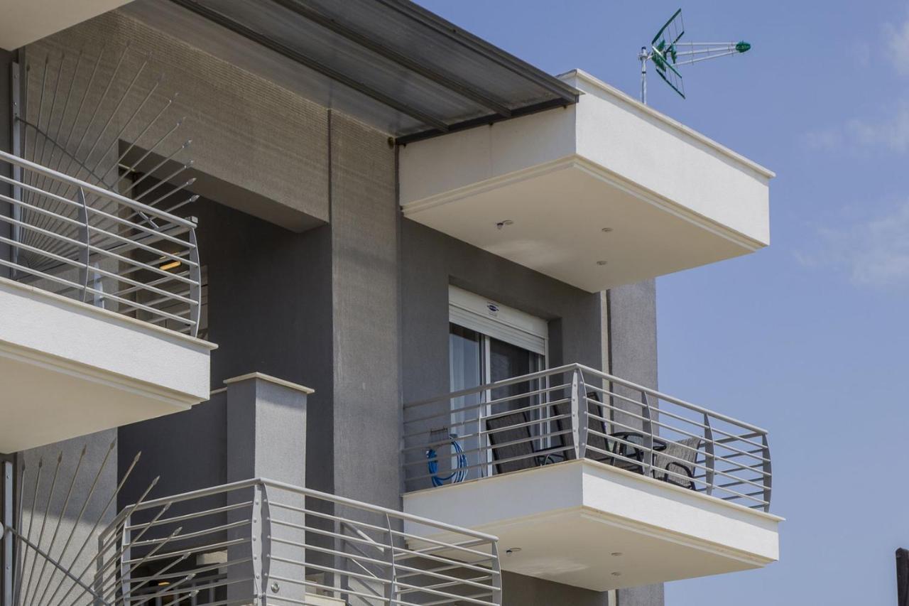 Kasta Bnb Ofrínion Exteriör bild