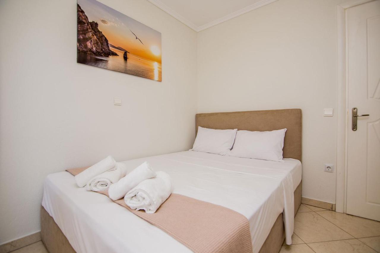 Kasta Bnb Ofrínion Exteriör bild